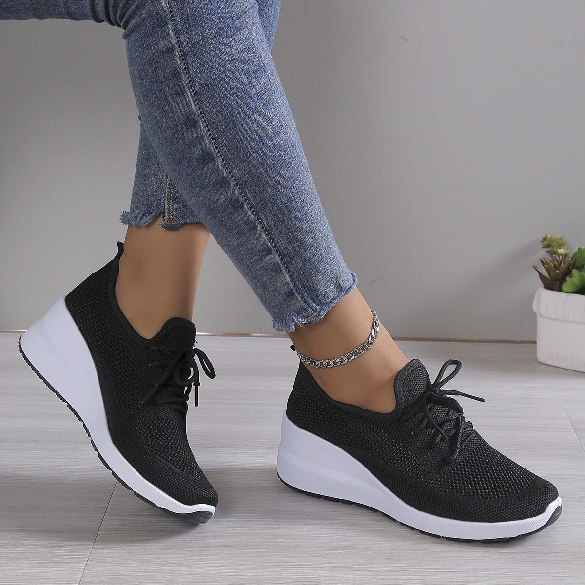 2024 Spring Fashion All-matching Women's Casual Shoes