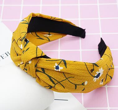 Literary stripe makeup headband